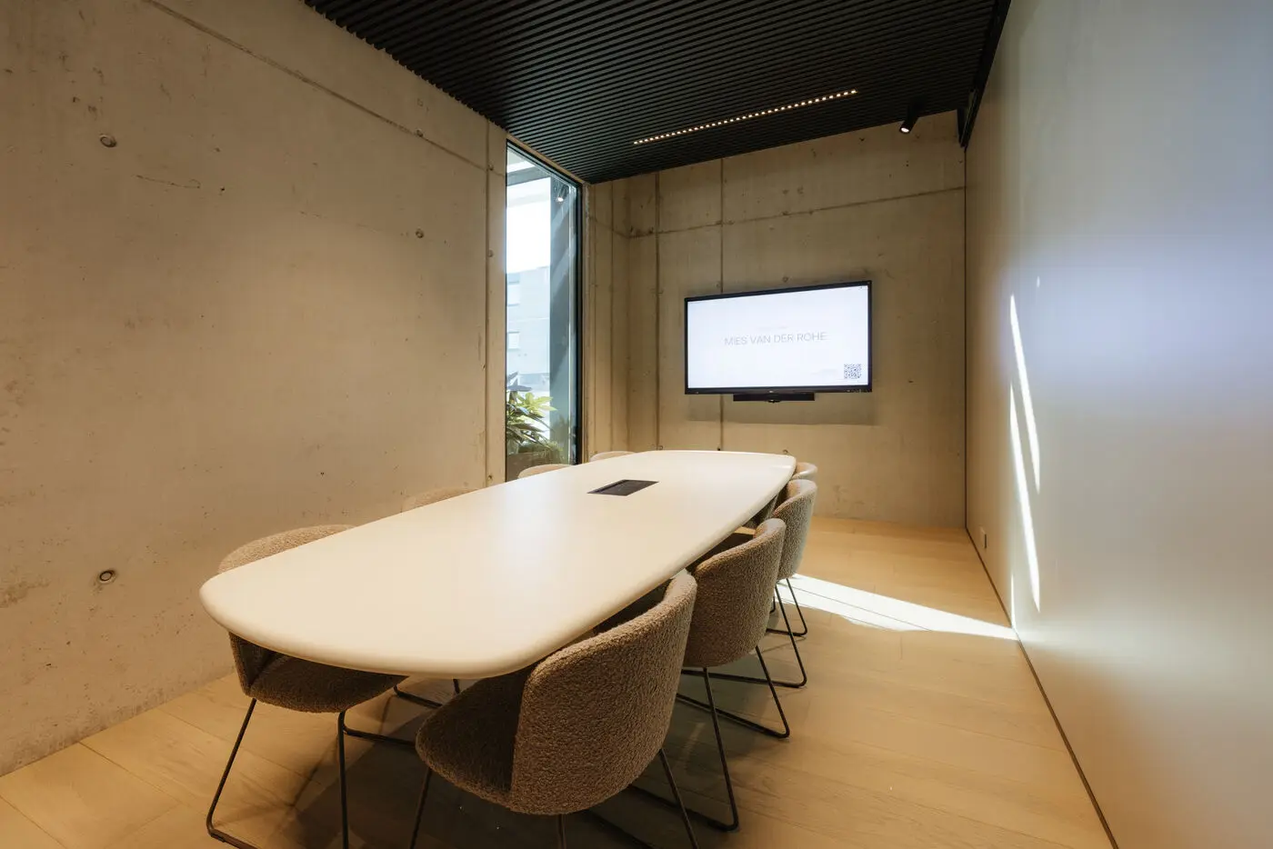 Salle Mies van der Rohe